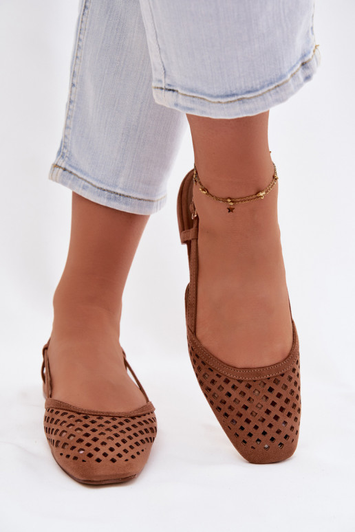 Ballerine traforatein ecopelle scamosciatau colore marrone Farivelle