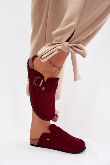 Zoccoli con fibbie color bordeaux Delirisse