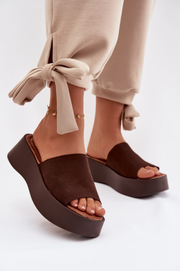 Pantofole con plateau color cioccolato Liorisse 2