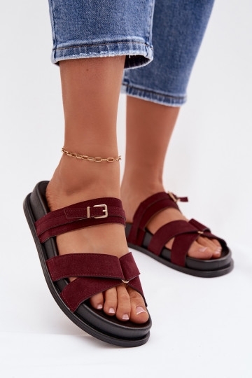 Pantofole da donna con fasce e fibbie dorate, colore bordeaux Selorina 2