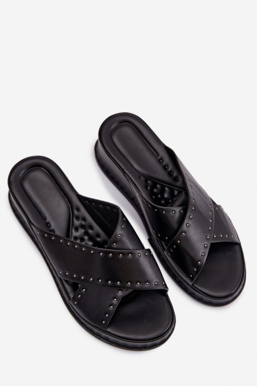 Decorato Pantofole da donna Su un cuneo in ecopelle colore nero Calorissa