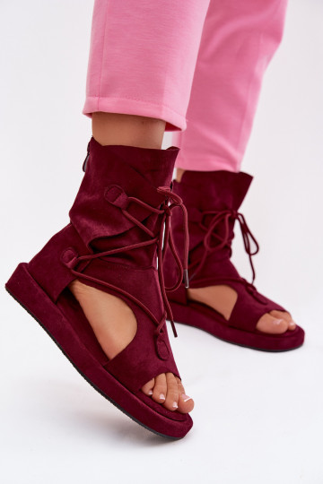 Sandali da donna in camoscio sintetico con gambaletto e lacci color bordeaux Ferlisse 2