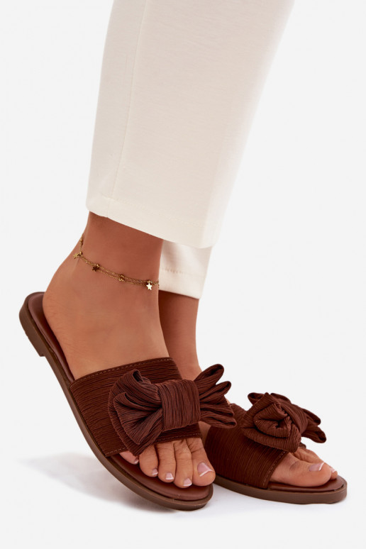 Pantofole da donna con tacco largo e fiocchi, marroni Amivelle