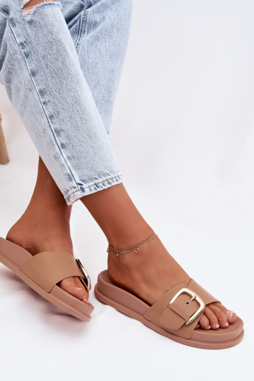 Pantofole da donna con fibbie dorate beige Rosivana