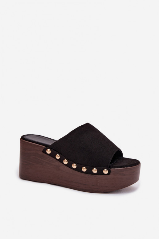 Pantofole da donna Su un cuneo Ze colore doratomi Borchie in ecopelle scamosciataoAe colore nero Helivina