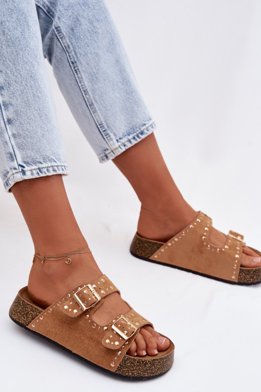 Pantofole da donna Ze colore doratomi con fibbiemi E borchie colore marrone Tervina