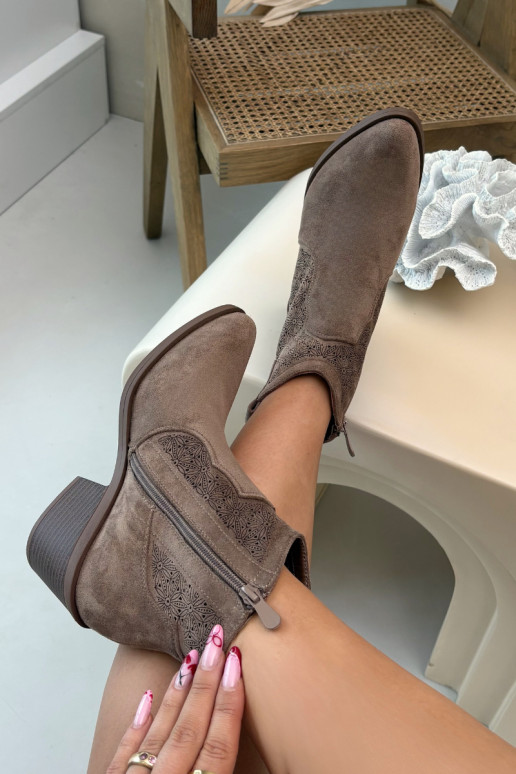 Stivali traforati Femminile con i tacchi S.Barski HY61-8013 colore marrone