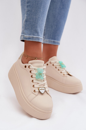 Scarpe modello sneakers Femminile con una piattaformaPrzypinkami Orsi di peluche con i cuori beige Selorissa