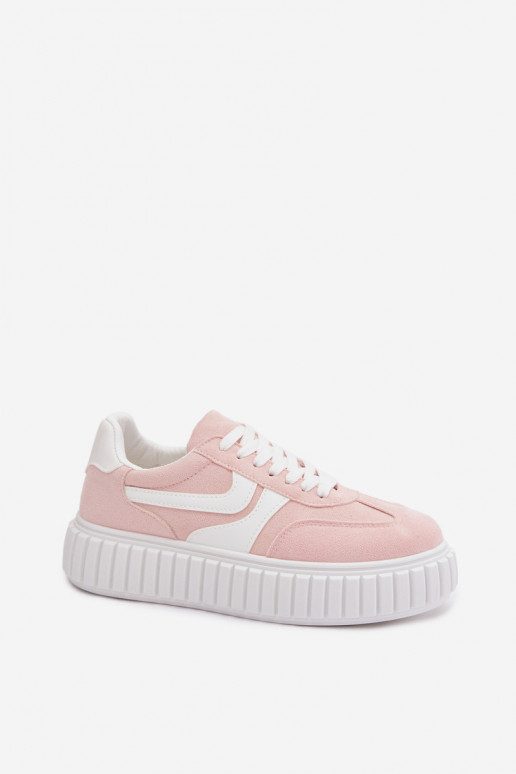 Scarpe modello sneakers Femminile con una piattaformain ecopelle scamosciatau colore rosa Cadrina