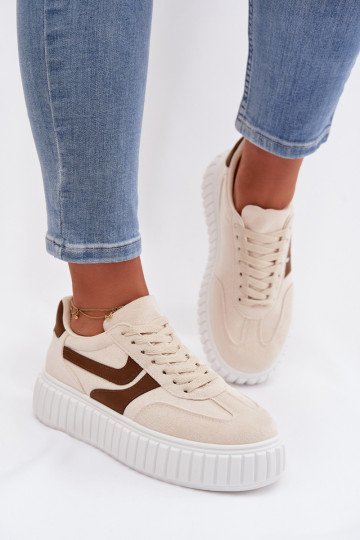 Scarpe modello sneakers Femminile con una piattaformain ecopelle scamosciatau beige Cadrina