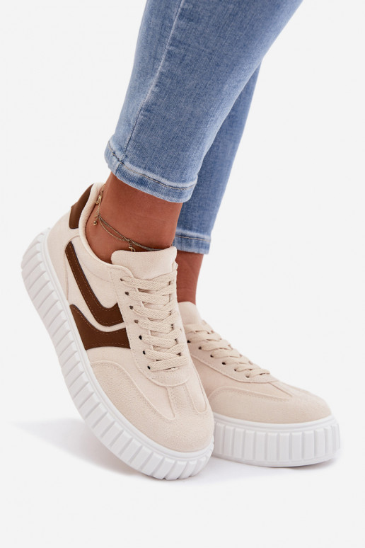 Scarpe modello sneakers Femminile con una piattaformain ecopelle scamosciatau beige Cadrina