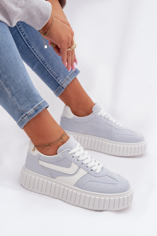 Scarpe modello sneakers Femminile con una piattaformain ecopelle scamosciatau azzurro Cadrina