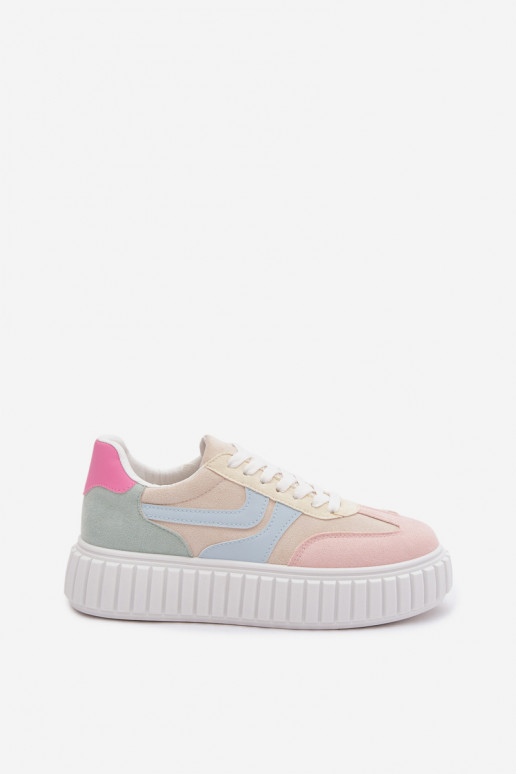 Scarpe modello sneakers Femminile con una piattaformain ecopelle scamosciatau Colori differenti Cadrina