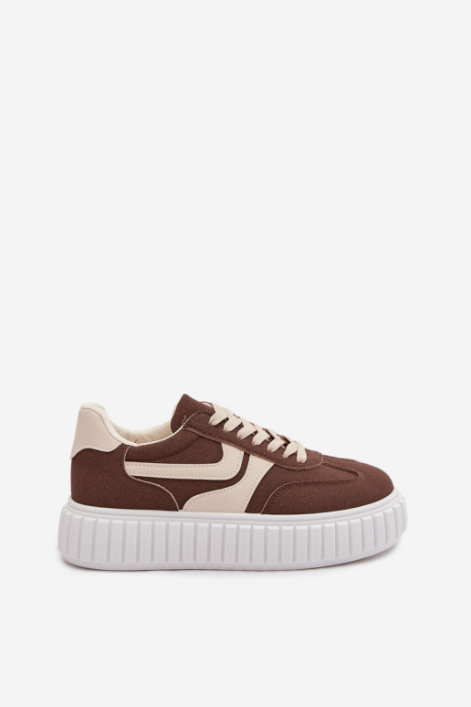 Scarpe modello sneakers Femminile con una piattaformain ecopelle scamosciatau colore marrone Cadrina