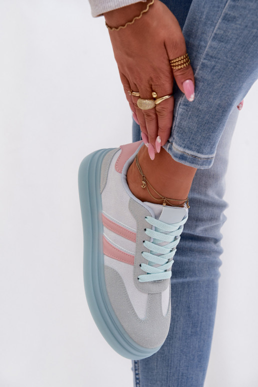 Scarpe modello sneakers Femminile con una piattaforma colore blu Galleria