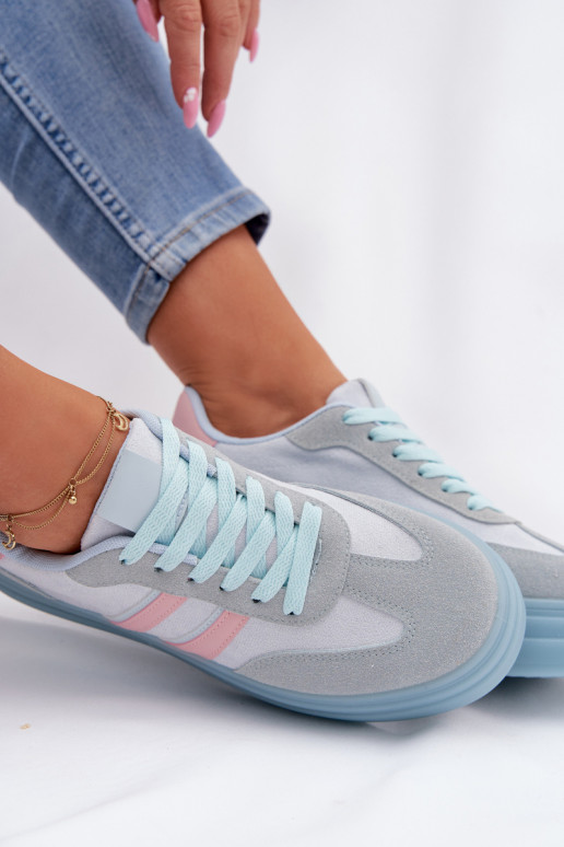 Scarpe modello sneakers Femminile con una piattaforma colore blu Galleria