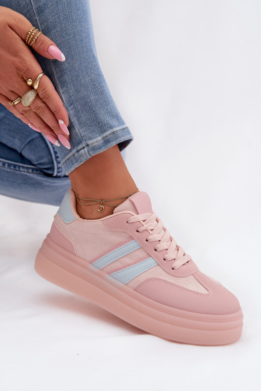 Scarpe modello sneakers Femminile con una piattaforma colore rosa Galleria