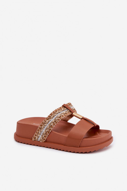 Pantofole da donna con una piattaforma con strisce I colore doratom Detalem colore marrone Tahlia