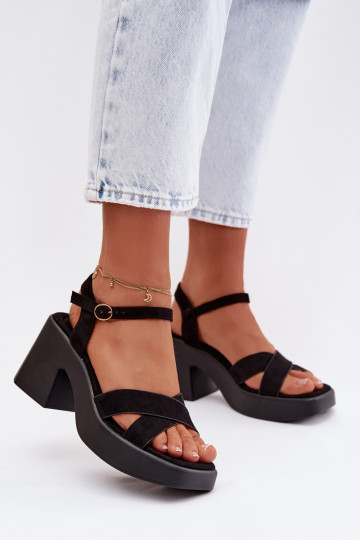 Sandali da donna Su un enorme paloin ecopelle scamosciatau colore nero Tereza 2