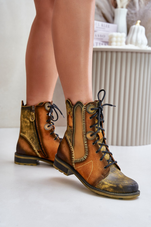 Pelle Stivali da donna con tacchi larghi Deveciejka 06719-07 colore giallo