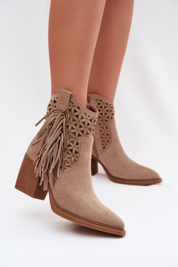 Stivaletti traforati in stile cowboy per donne con tacco e frange color sabbia Calissey 2