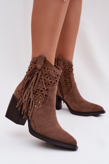 Stivaletti traforati in stile cowboy per donne con tacco e frange marroni Calissey