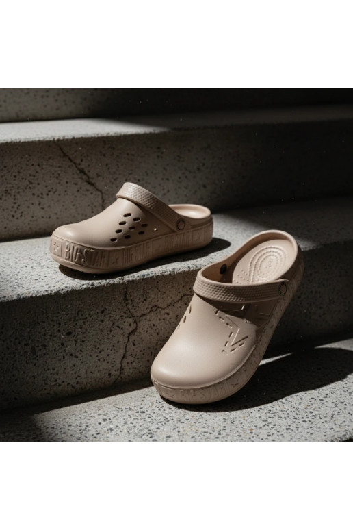 Pantofole Zoccoli Femminile Pantofole leggere Big Star TT274A083 beige