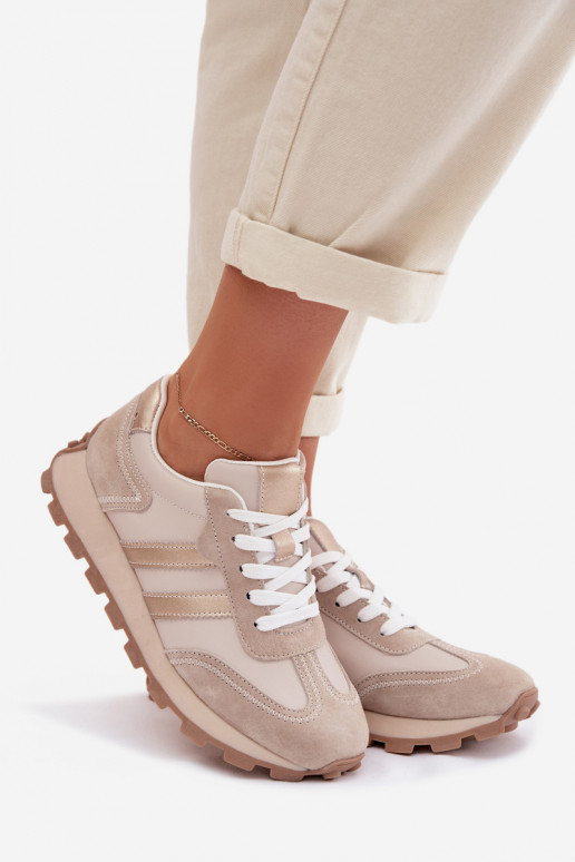 Pelle Scarpe modello sneakers Femminile con una piattaforma S.Barski LR61-7096 beige