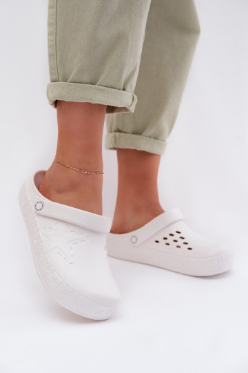 Pantofole Zoccoli Femminile Pantofole leggere Big Star TT274A081 Colore bianco