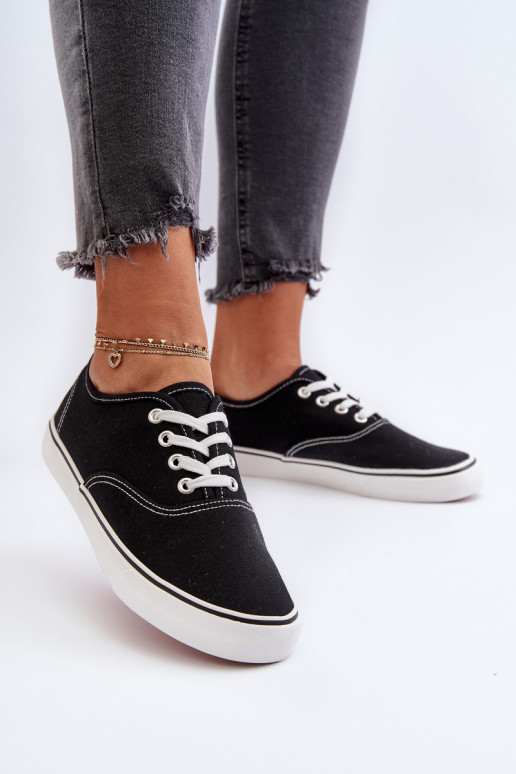 Scarpe da ginnastica Sneakers modello classico colore nero Olvali