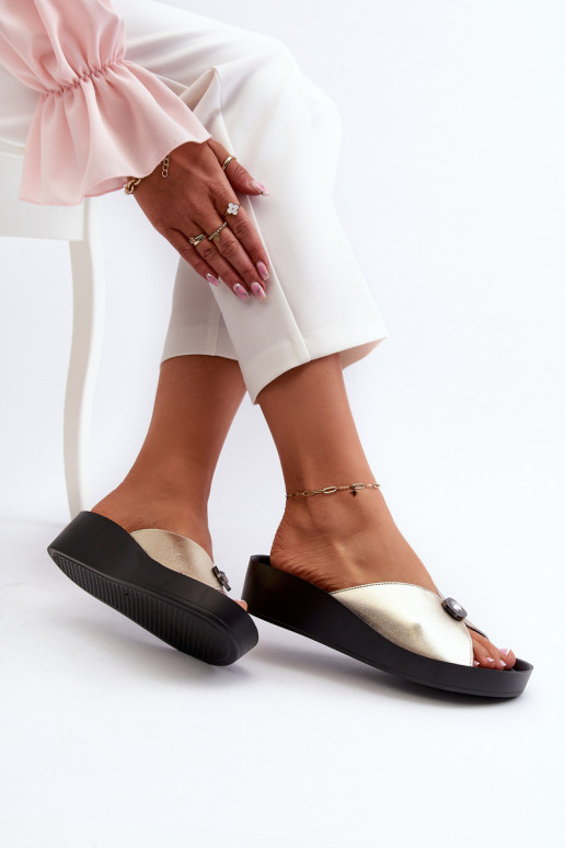 Pantofole in pelle Femminile con ornamenti colore dorato S.Barski KV27-027