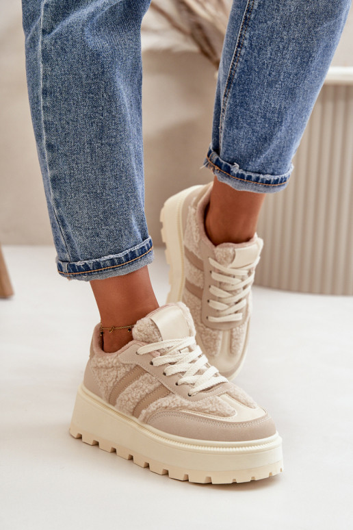 riscaldamento Scarpe modello sneakers Femminile con una piattaforma con riscaldamento beige Daivlene