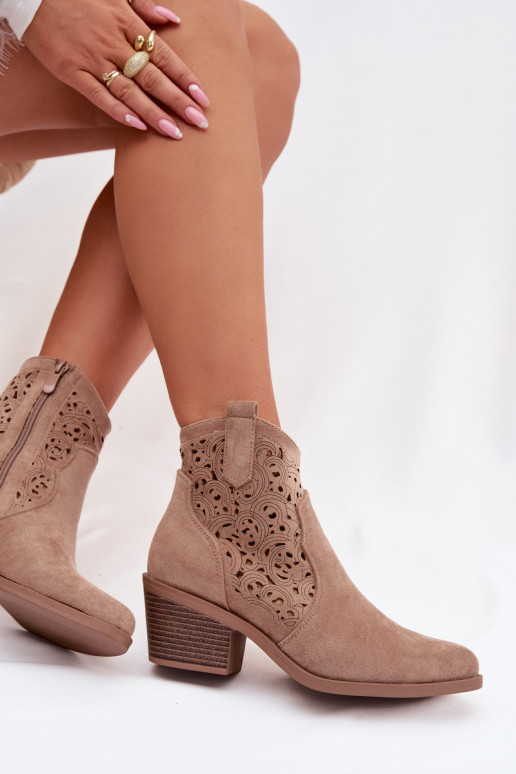 Stivaletti da donna in stile cowboy con tacchi S.Barski HY61-8012, colore sabbia