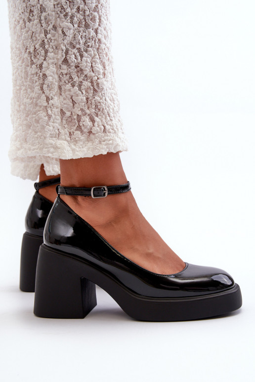 con effetto vernice Scarpe Su tacchi enormi colore nero Effiba