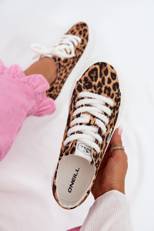 Scarpe per il tempo libero con una piattaforma O`NEILL SPINNA C INOMEN LOIN 90261009.92A con motivi di pelliccia di leopardo