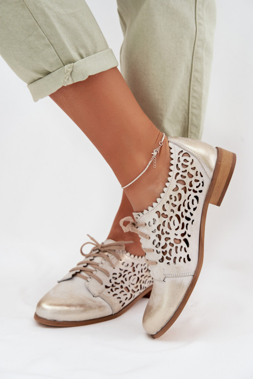 Pelle con elementi traforati scarpe Femminile Zazoo 3195 colore dorato