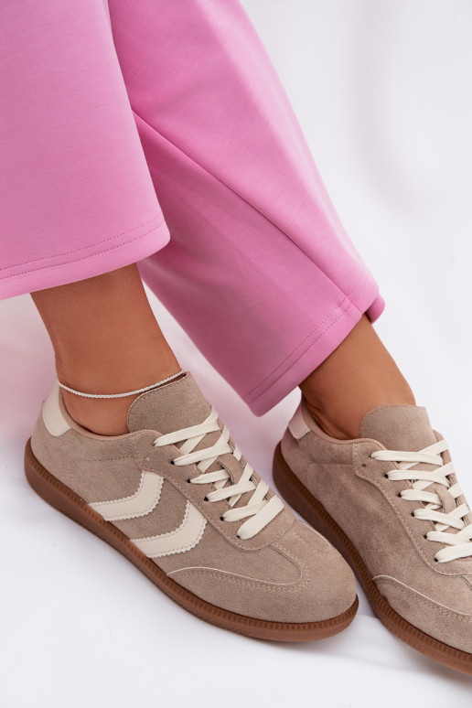 Scarpe modello sneakers Femminilein ecopelle scamosciatau beige Jesavella