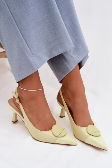 Sandali da donna con tacchi sottili Con decorazioni Detalem colore giallo Deveriae