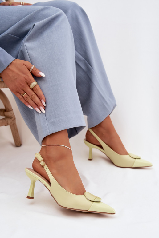 Sandali da donna con tacchi sottili Con decorazioni Detalem colore giallo Deveriae