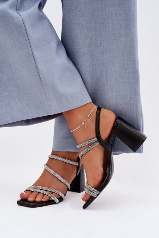 Sandali con tacco alto da donna con strisce E zirconi colore nero Brelia