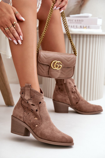 Femminile Stivali in pelle scamosciata traforata stile coAboy colore marrone S.Barski HY42-086