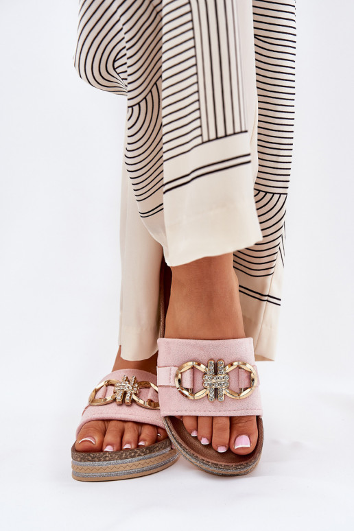 Pantofole da donna con una piattaforma con lucentezza I Złotą Ozdobą colore rosa Rilirea