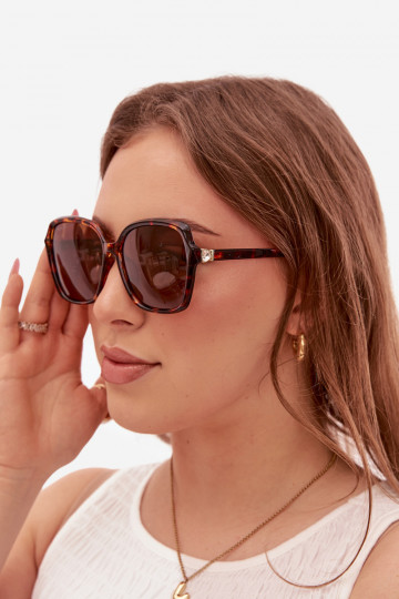 Occhiali da sole Femminile con gli occhi lucenti colore marrone 2