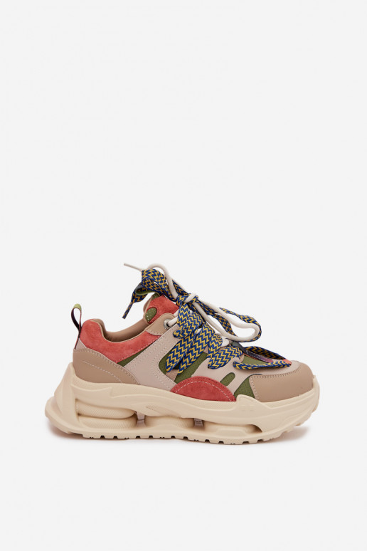 Pelle Scarpe modello sneakers Femminile con una piattaforma D&A CR61-3133 beige