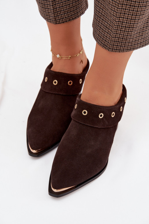 pantofole in pelle scamosciata stile coAboy Femminile con i tacchi D&A CR61-3059 CzekoladoAe