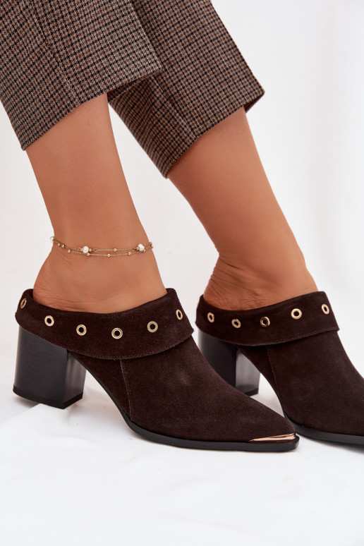 pantofole in pelle scamosciata stile coAboy Femminile con i tacchi D&A CR61-3059 CzekoladoAe