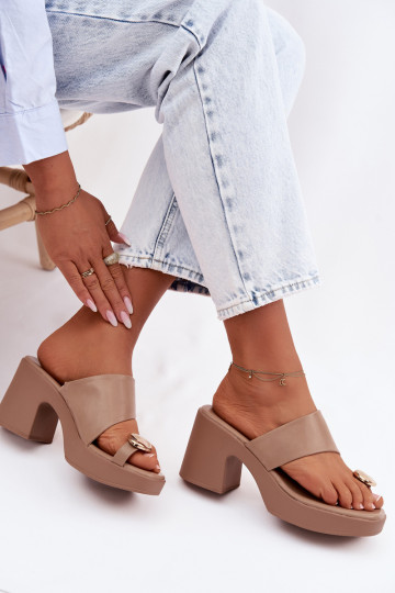 Pantofole da donna Abilitato SłupkoAym Obcasie Ze colore doratom Detalem beige Sinora