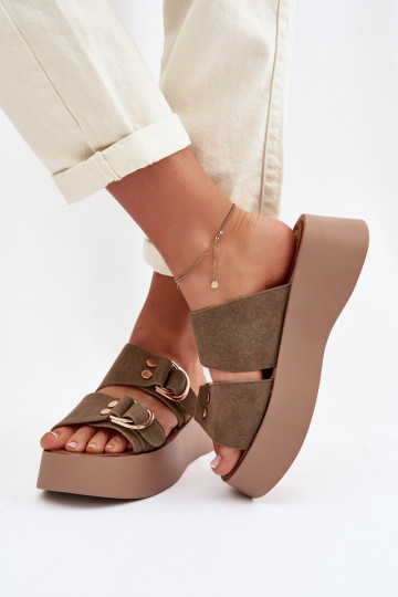 Pantofole da donna con piattaforma e fibbie dorate verdi Nelirae 2