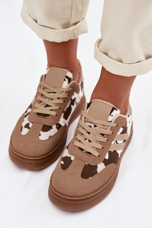 Scarpe modello sneakers Femminile con una piattaforma IN Łaty beige Denissa