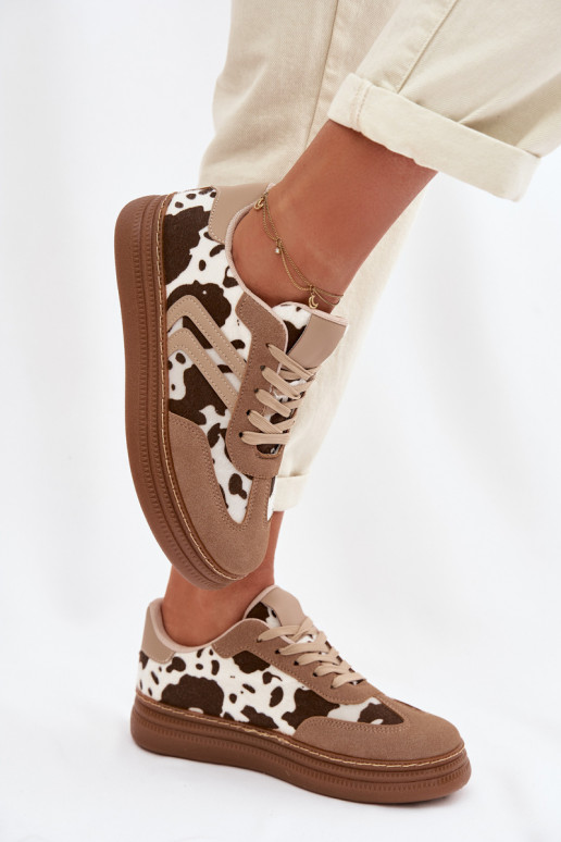 Scarpe modello sneakers Femminile con una piattaforma IN Łaty beige Denissa